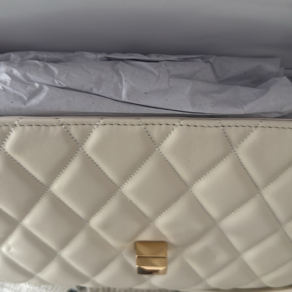 New. Kate Spade white/cream shoulder bag with chain strap - Picture 2 of 5